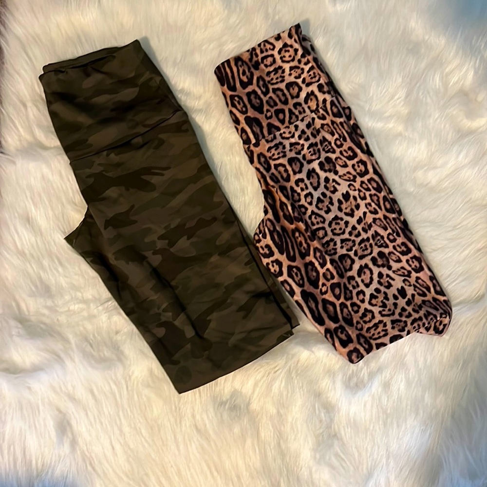 S/M Onzie Workout Leggings